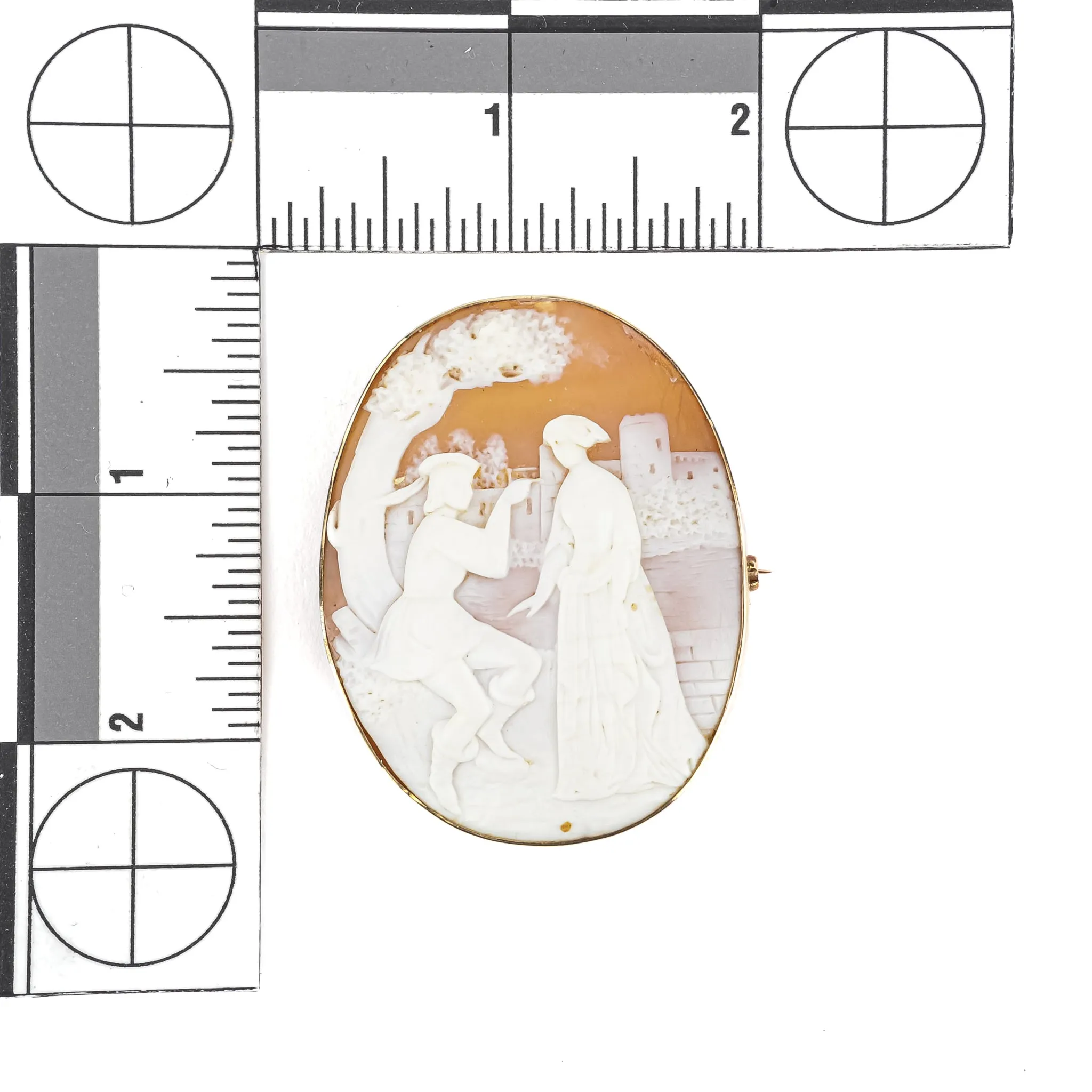 9K Yellow Gold Couple under Tree Cameo Brooch -54-42mm
