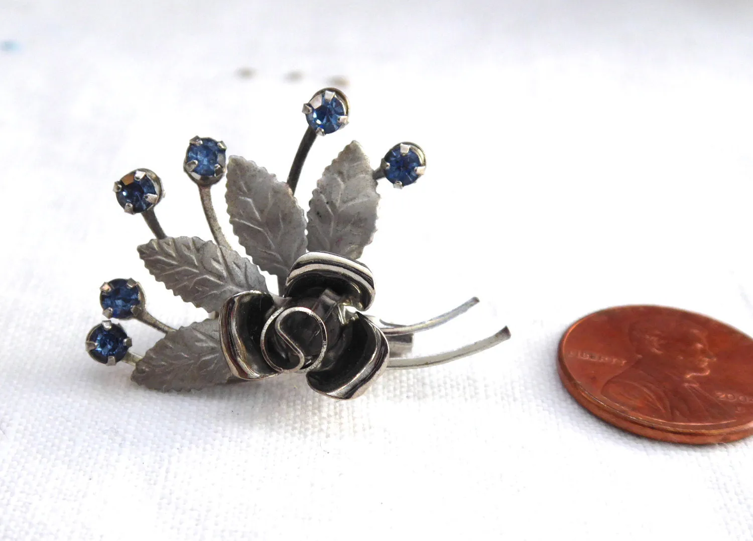 Blue Rhinestones Silver Rose Flower Brooch 1950s Elegant Pin 3 Dimensional Tea Party