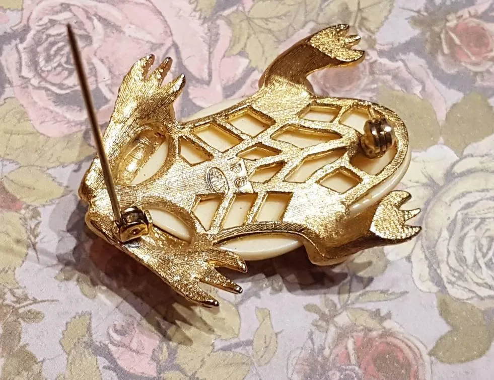 Frog Brooch by Sphinx Cream Gold