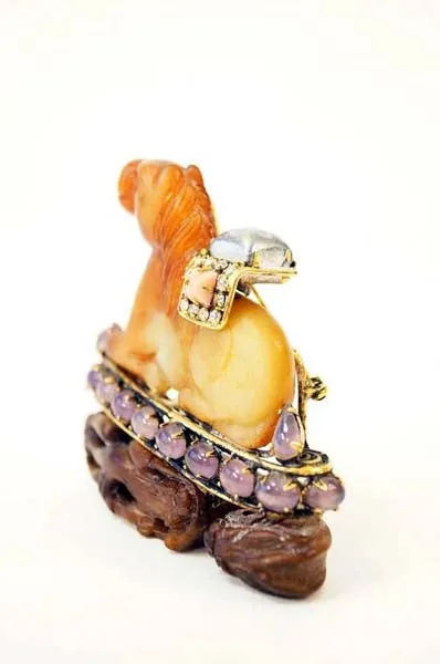 Iradj Moini Agate Jeweled Horse Brooch